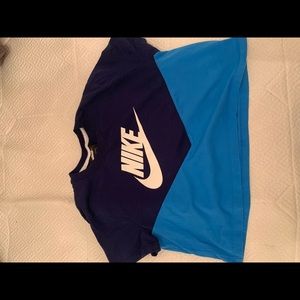 Nike crop top tee